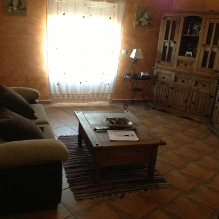 Apartamentos Rurales Complejo Penafiel Zarza La Mayor エクステリア 写真